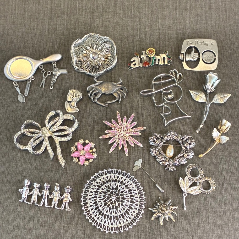 Vintage Silver Tone Brooch Lot 18pc Rhinestone Figural Floral Some Signed